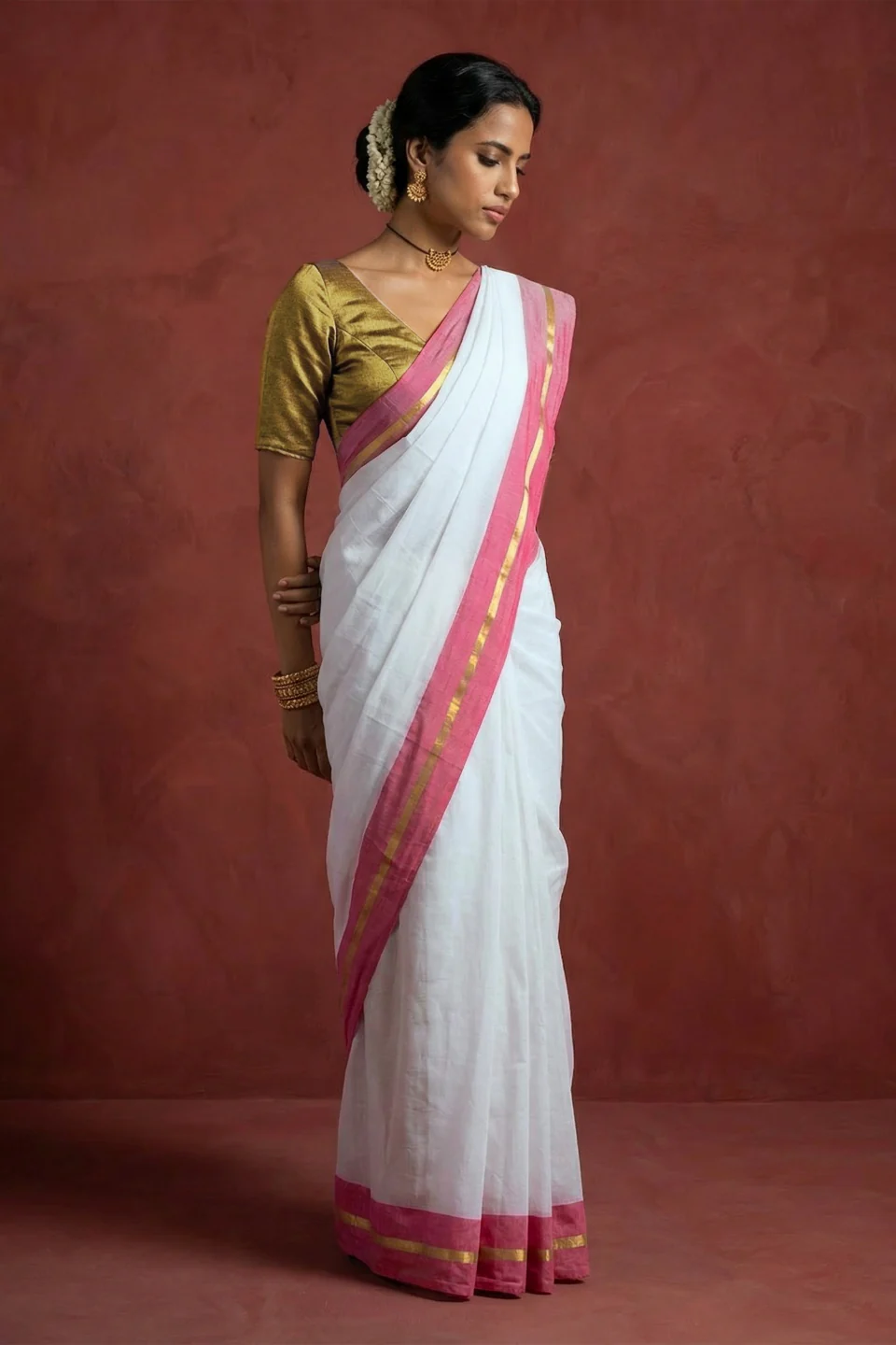 Yashwika White Handwoven Cotton Saree - Image 4
